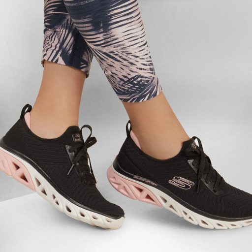 Skechers Glide Step Sport-level Up. Schwarz/Pink. 149553/bkpk.