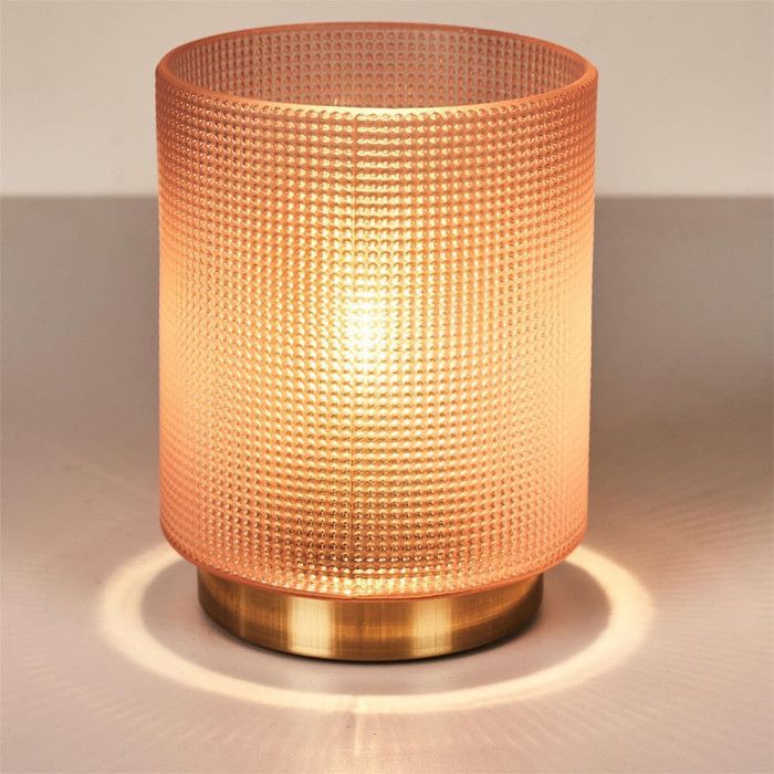 Lámpara de mesa de cristal ahumado rosa repujado con base dorada - LORI