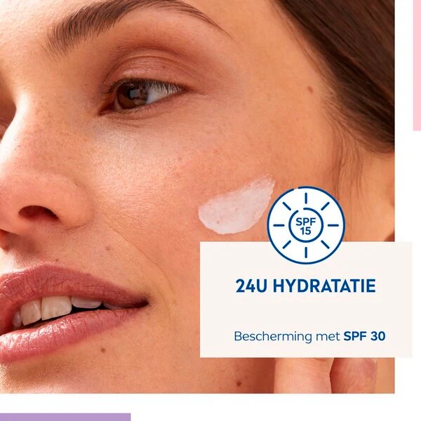 NIVEA mitrinošs dienas krēms ar SPF30<br>50ml - normālai un kombinētai ādai