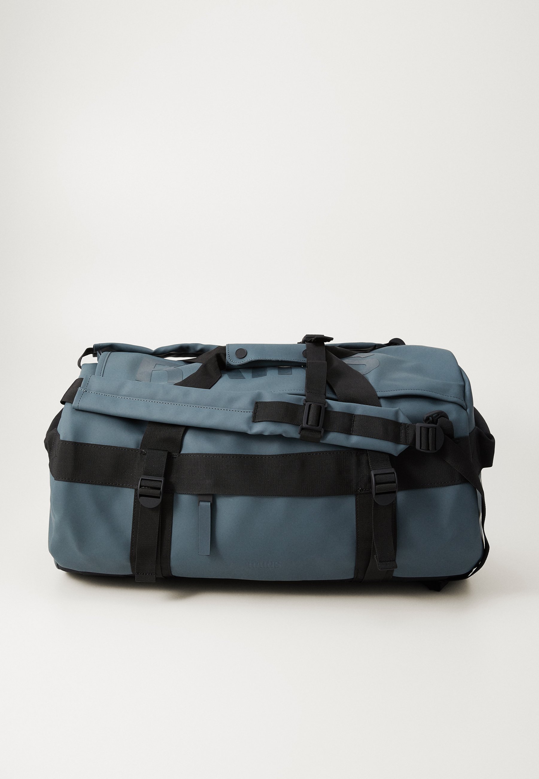 Bolsa para o fim de semana chuvoso