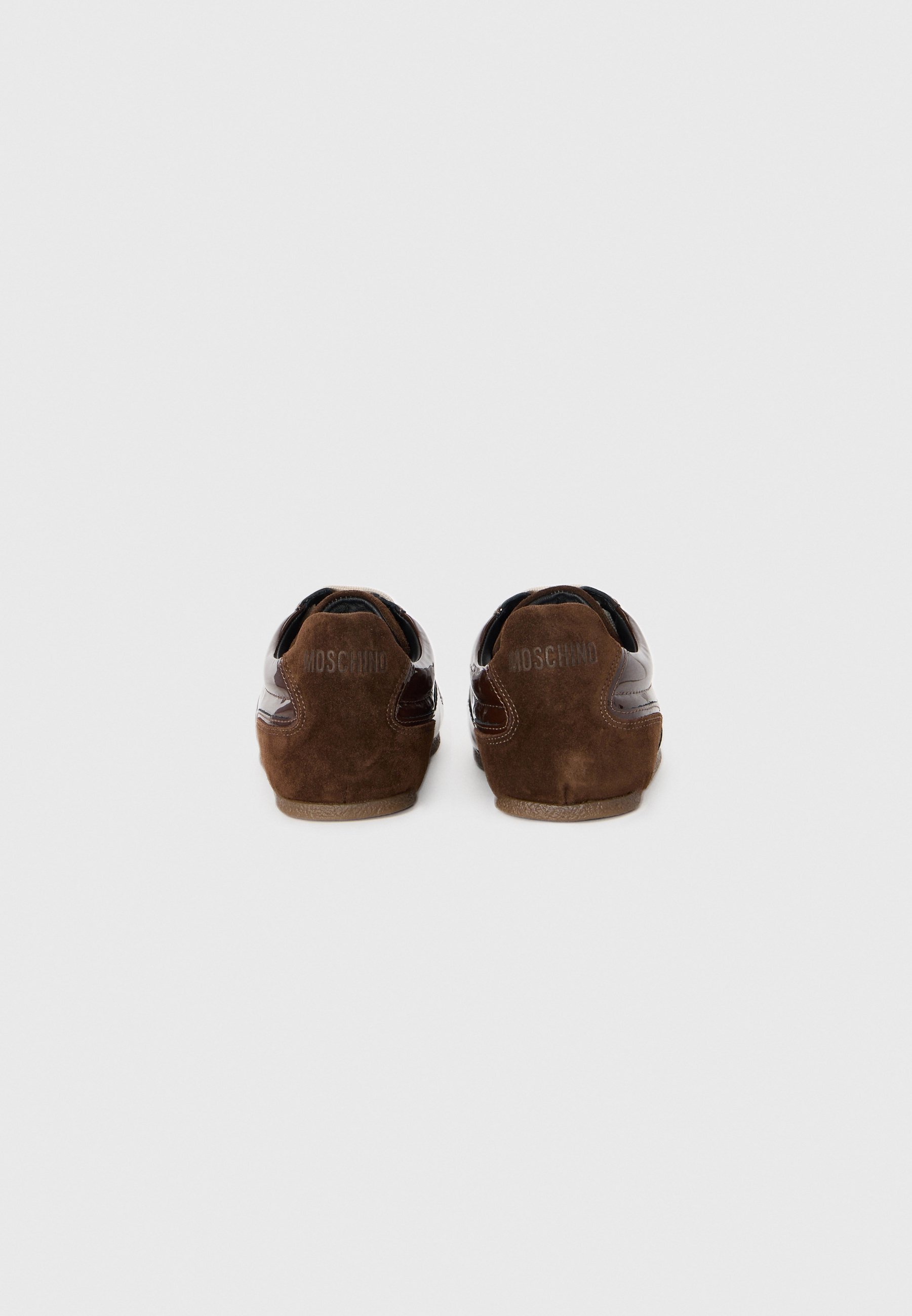MOSCHINO Sneakers - chocolade