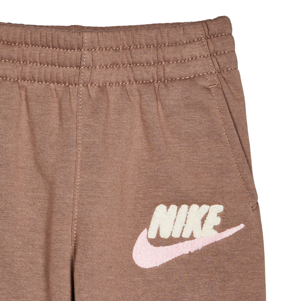 Nike Club Chenille