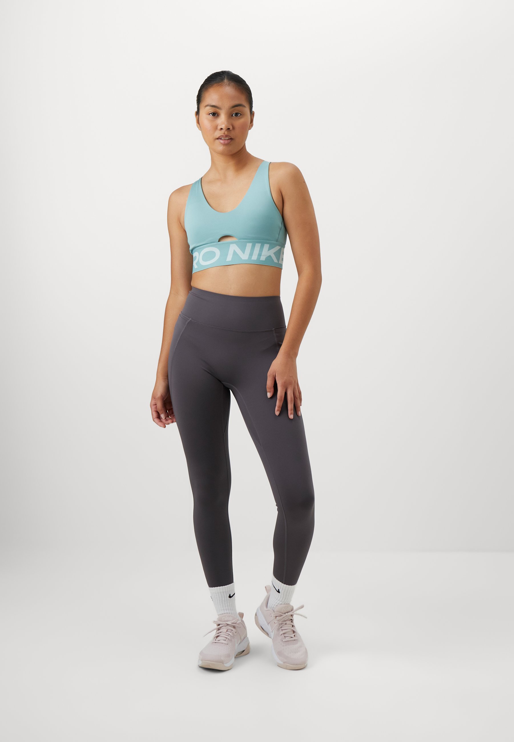 Nike Performance UNIVERSA SEAMLESS FRONT - Leggings - thunder grey thunder grey dark shadow