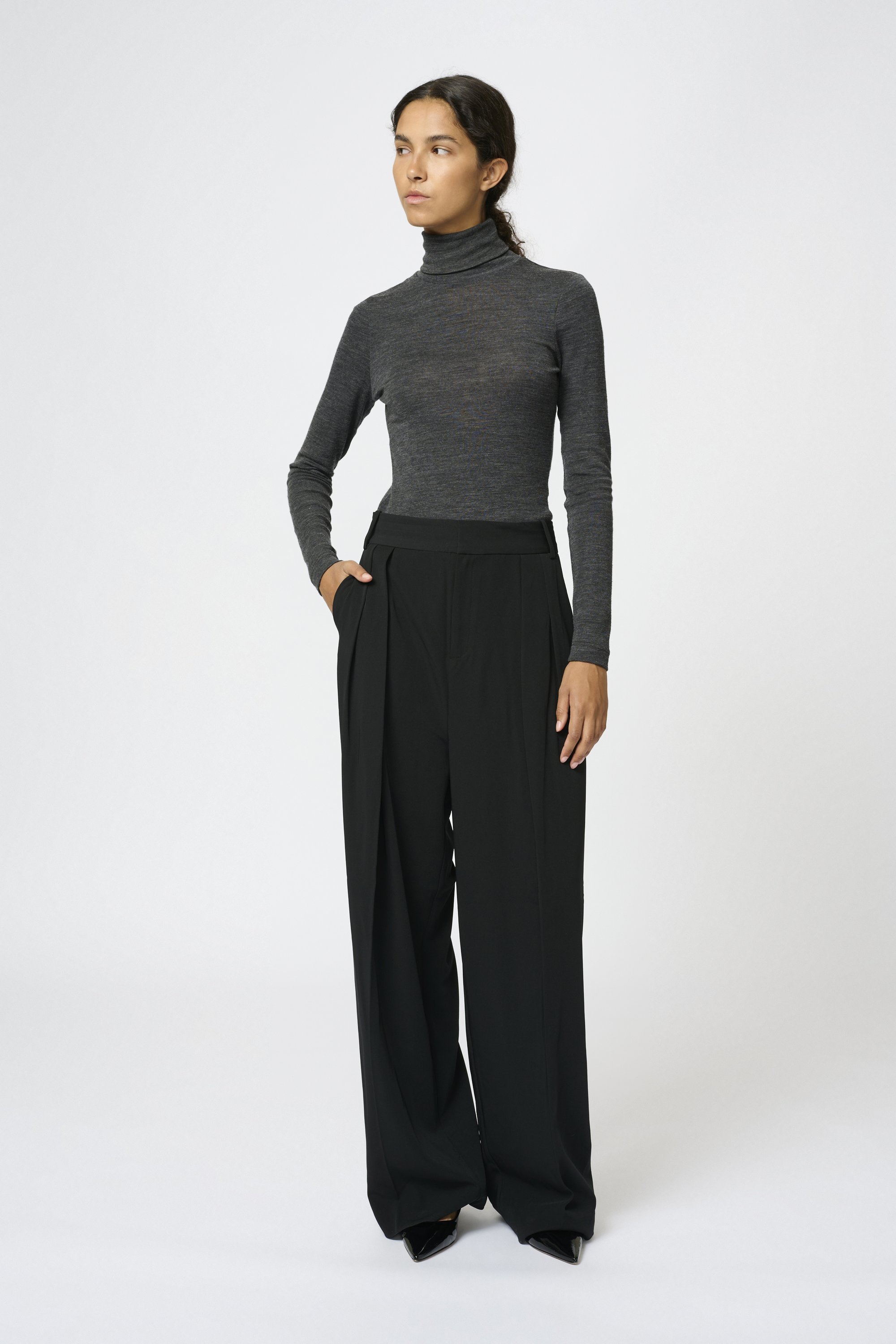 InWear NATALYAIW PLISSIERTE Hose - schwarz