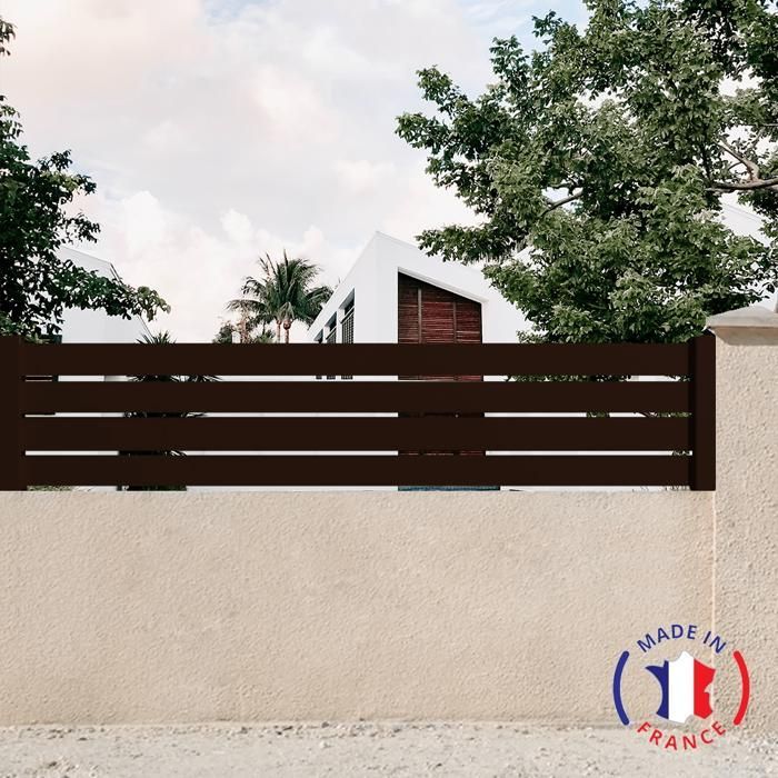 Aluminum fence kit with 4 openwork slats. Dimensions: L.2107mm (including posts) x H.455mm. Colour: Grey RAL 7016