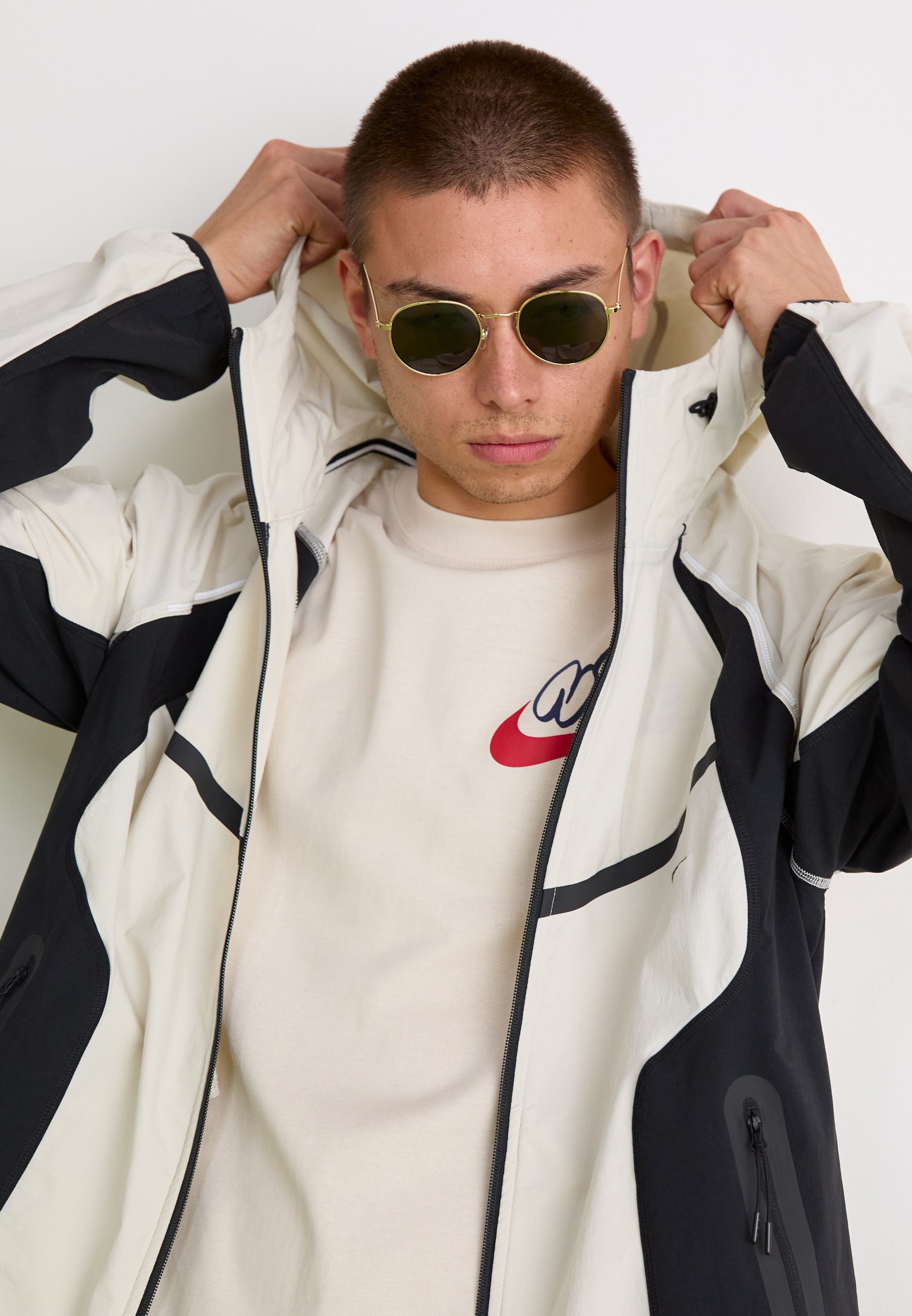 Kurtka wiatrówka Nike Sportswear