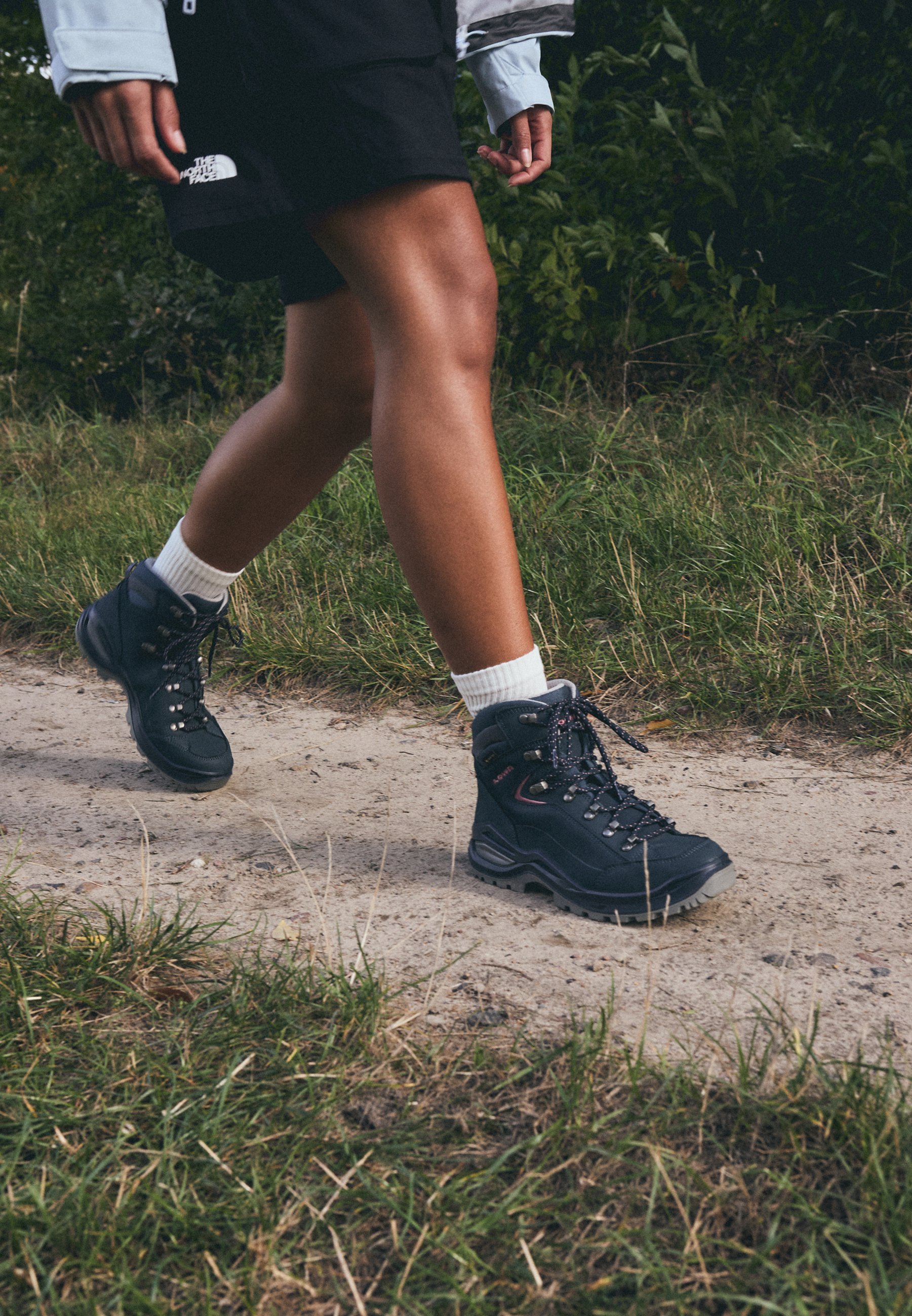 Lowa RENEGADE EVO GTX MID - Chaussures de randonnée - Stahlblau