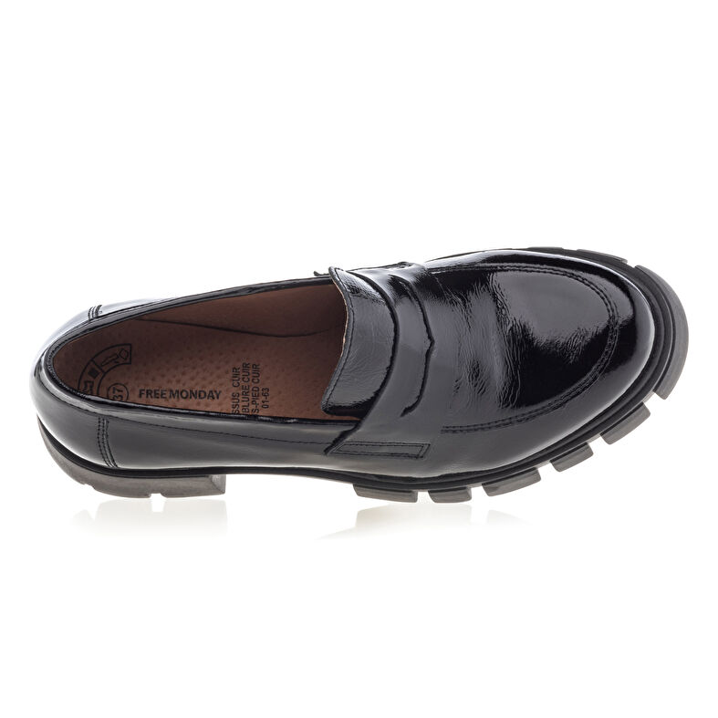 Svarta loafers/båtskor för kvinnor