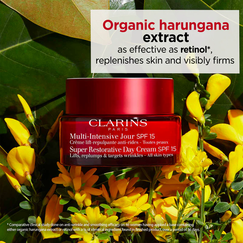 Clarins Super Restorative Day Cream SPF 15