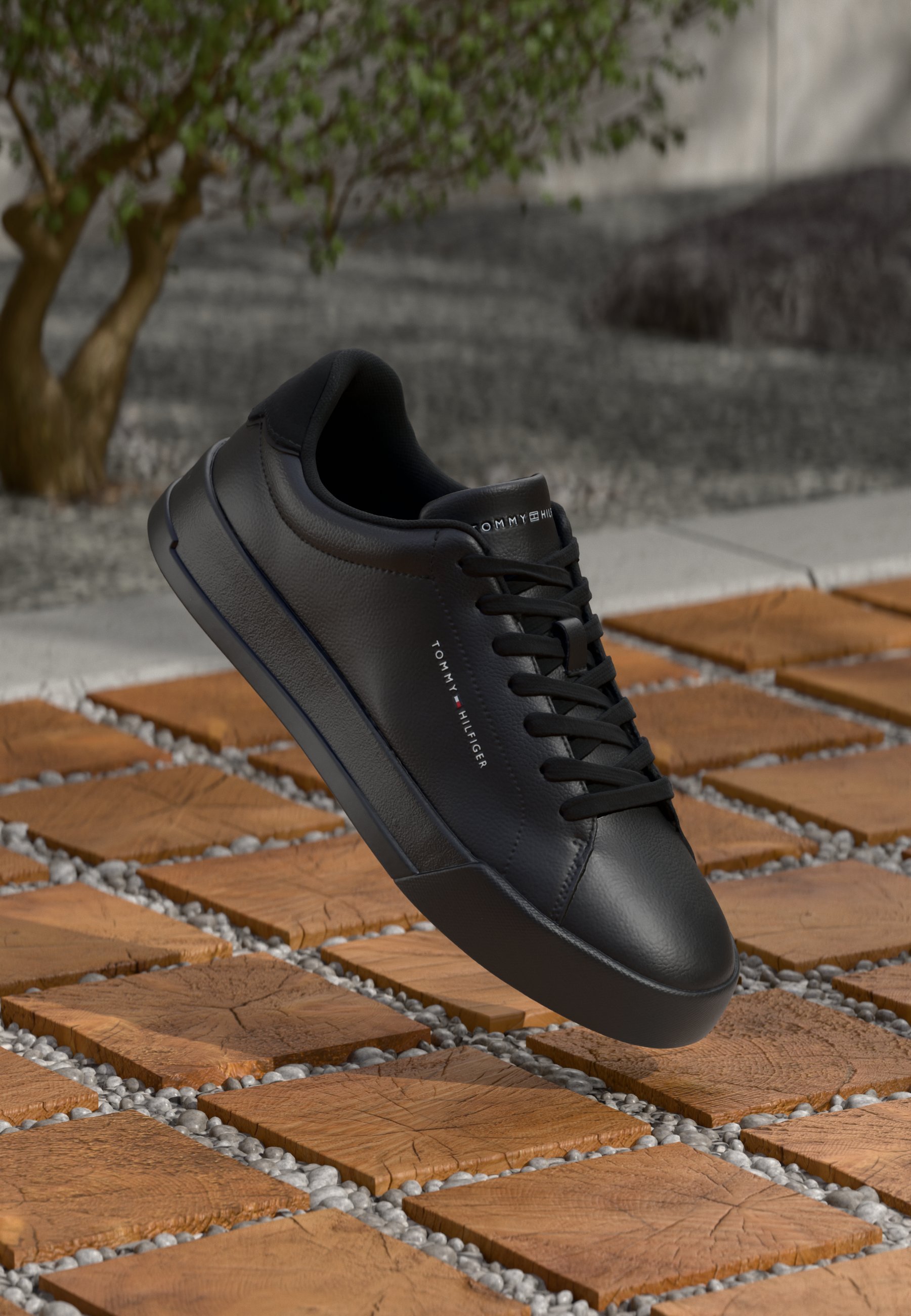Tommy Hilfiger COURT DETAIL - Trampki - czarne