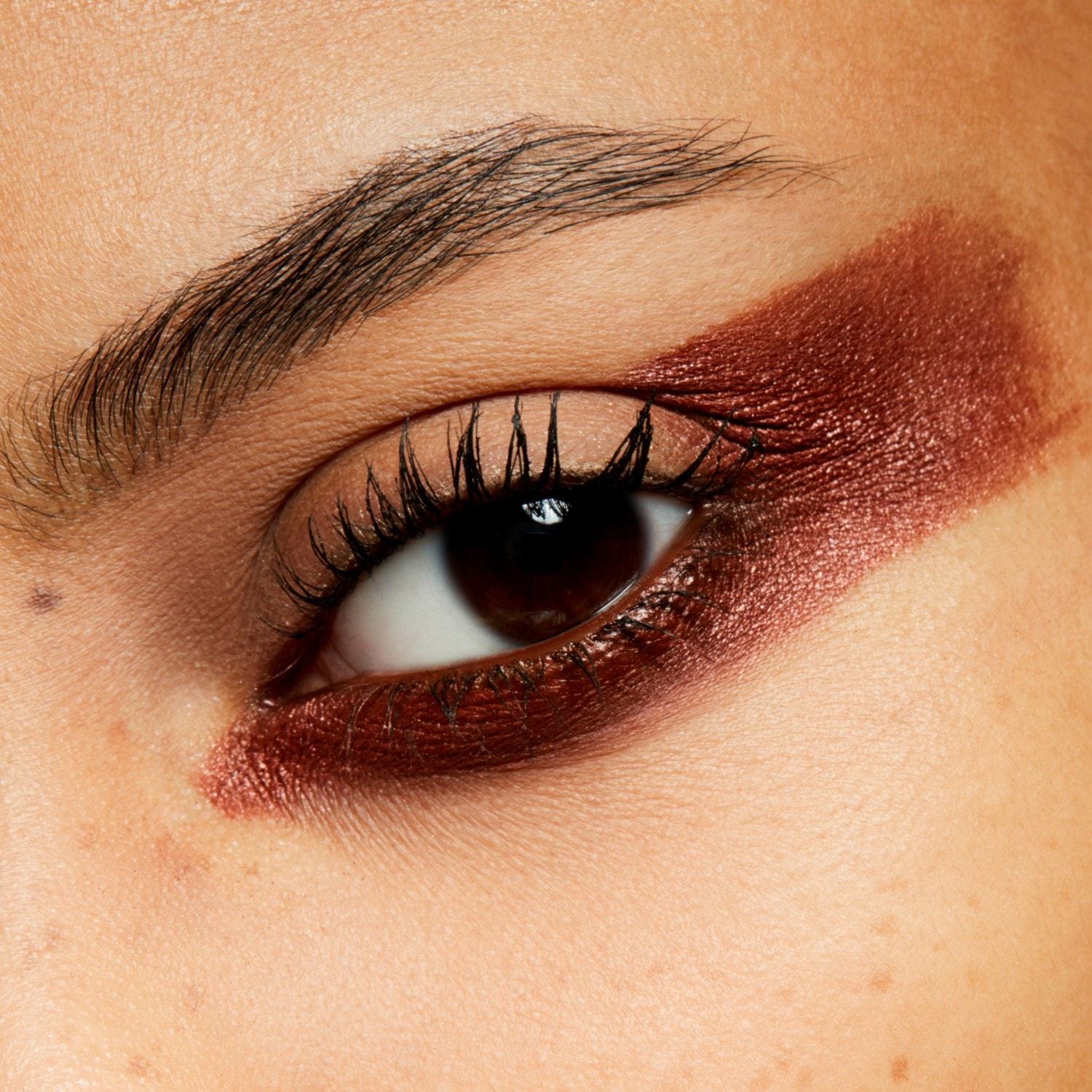 MAC acu ēnas Extra Dimension – 1,3 g
