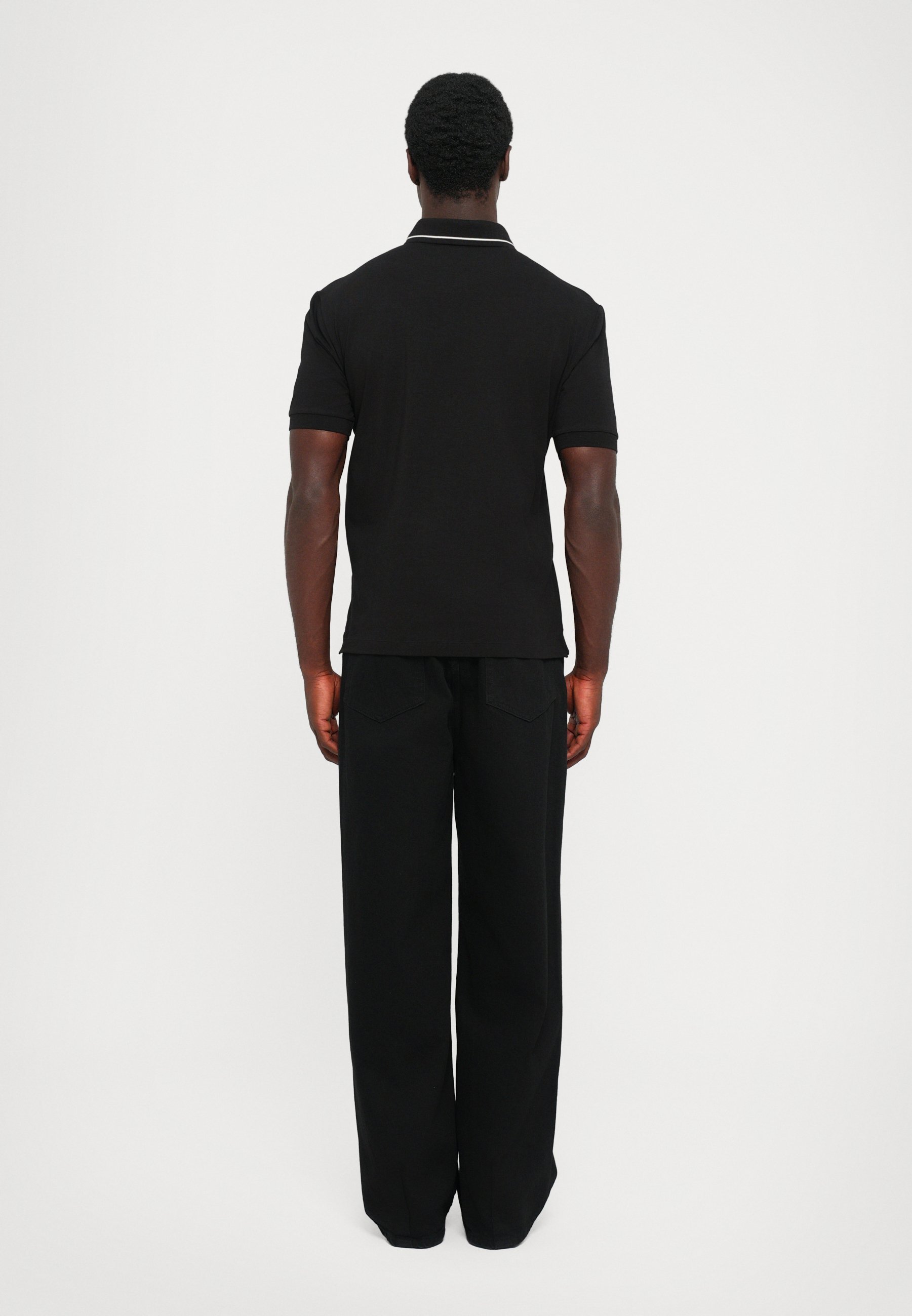 Armani Exchange poloshirt - zwart