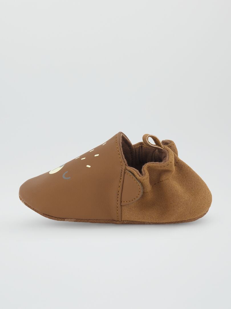 Chinelo Fechado - BEGE