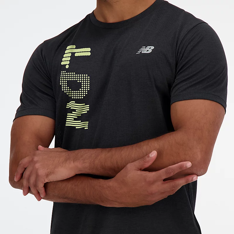 Camiseta masculina NB Athletics Run London Edition – PRETA