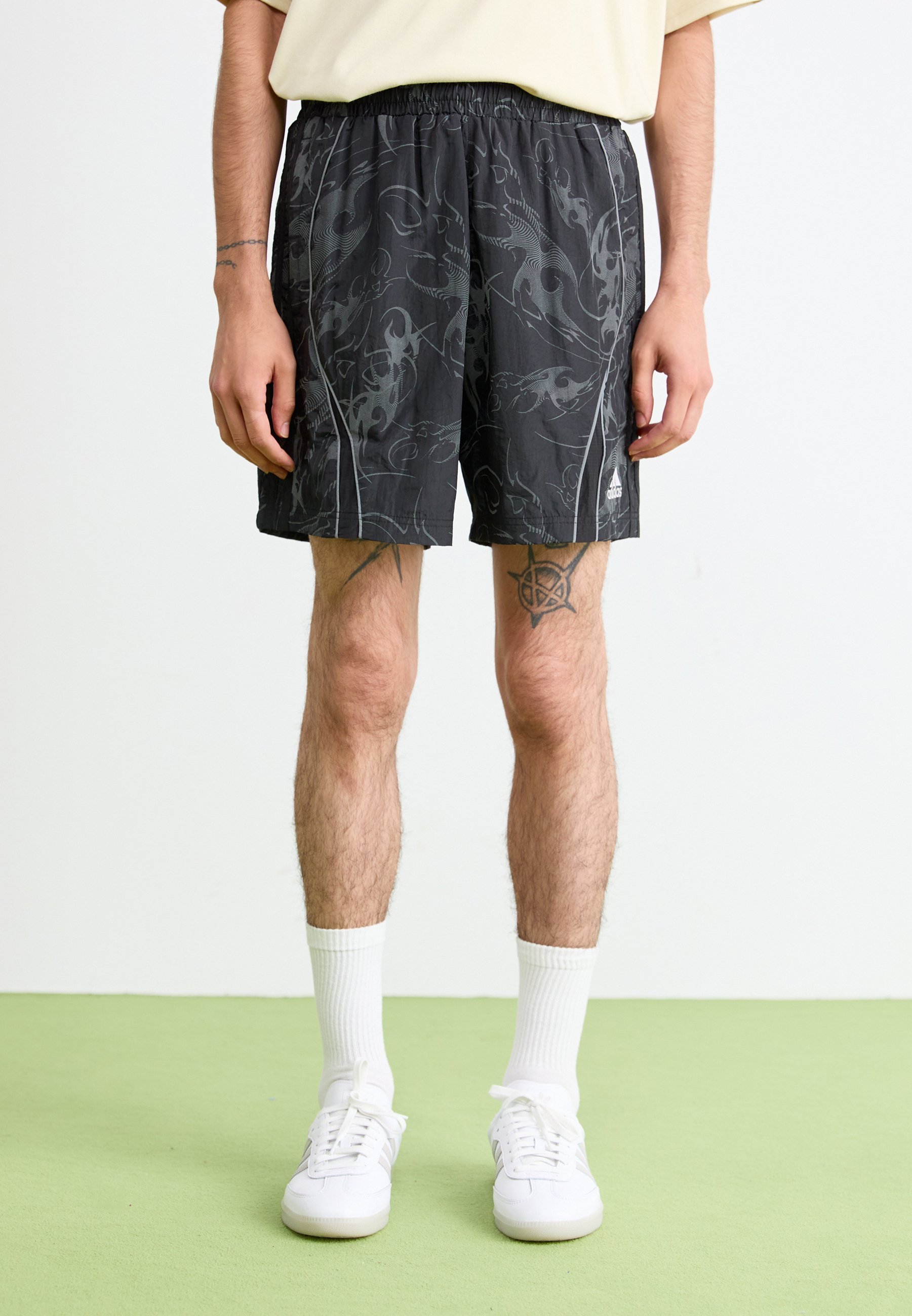 adidas Originals Freizeitshorts