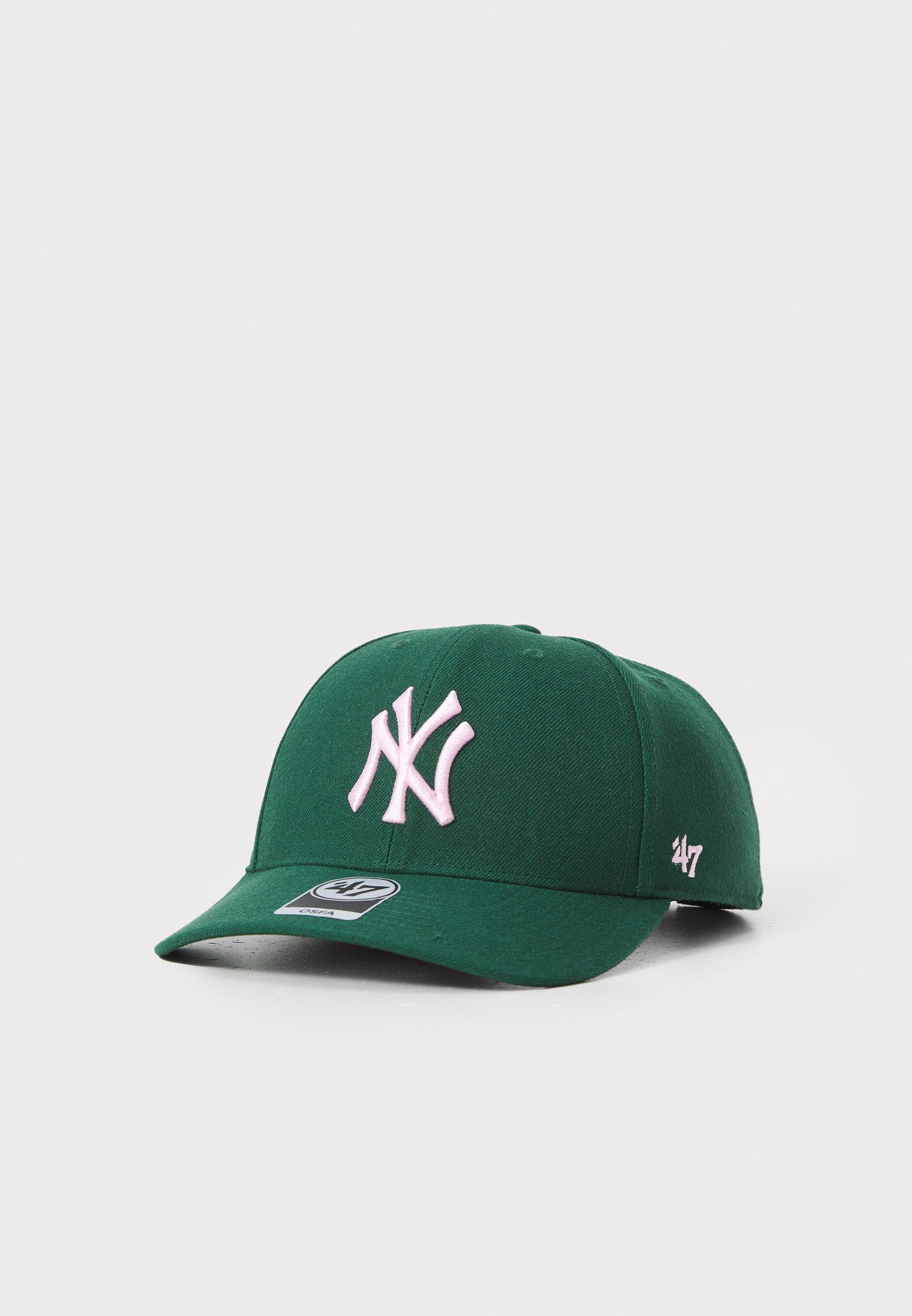 '47 Caps