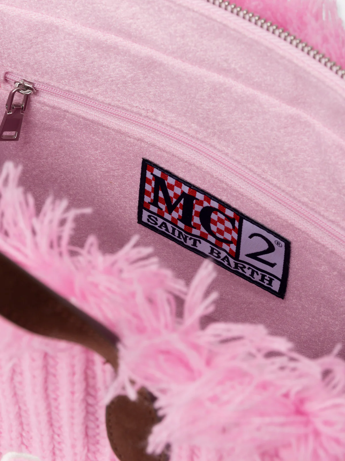 Colette fluwelen winterhandtas | Roze ribgebreid | Geborduurd logo | Binnenklep, rits en binnenvak | Afneembare schouderband | MC2 Saint Barth