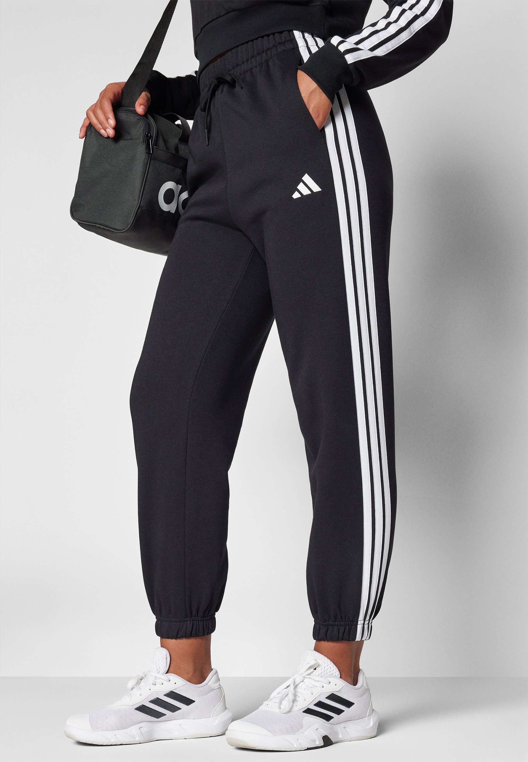 adidas Sportswear Trainingshose - schwarz/weiß