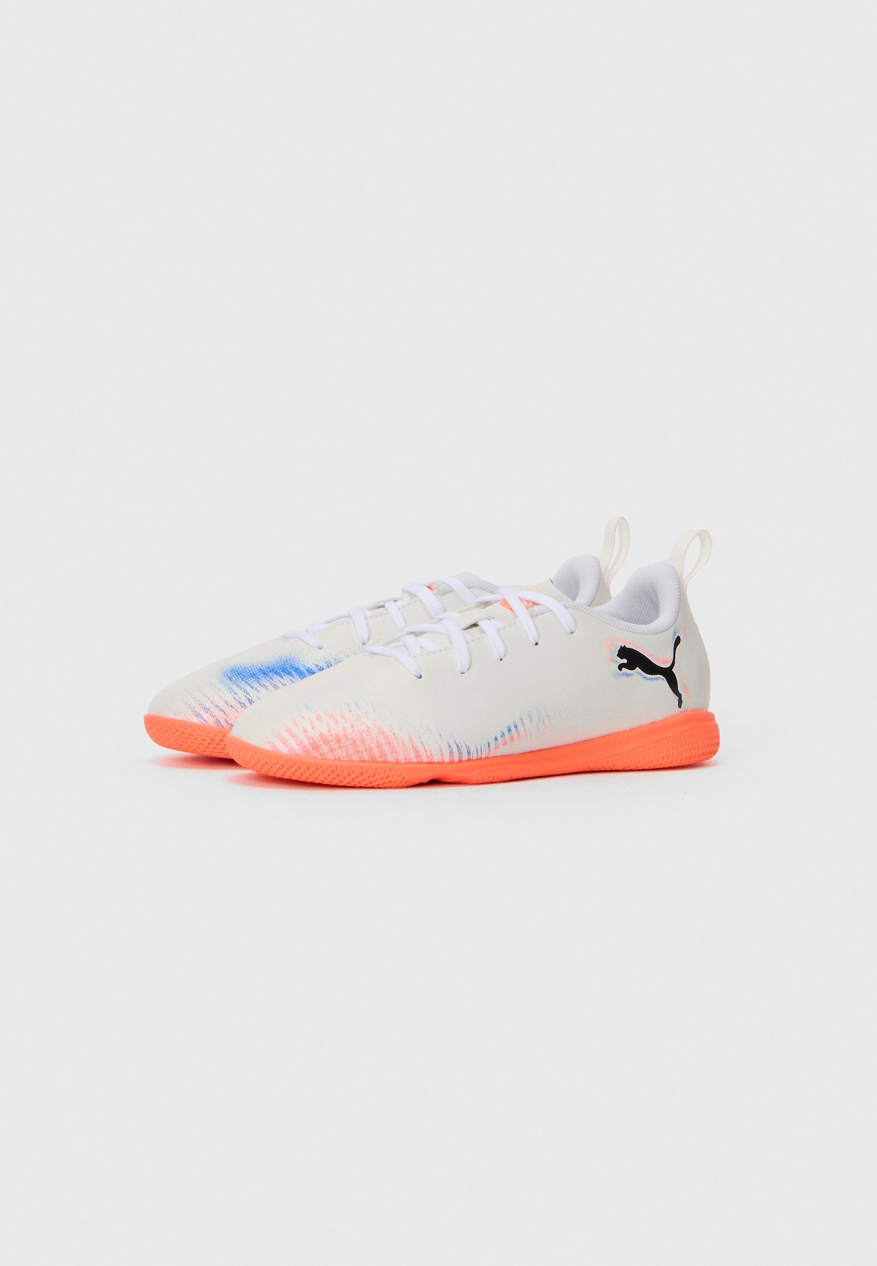 Puma FUTURE 8 PLAY UNISEX - Buty do piłki nożnej halowej - białe/czarne/świecące czerwone