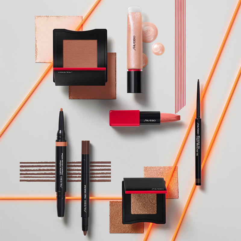 Shiseido Makeup Technosatin gélový rúž zamatový rúž