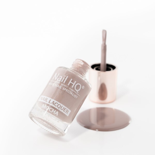 Farebný lak na nechty Nail HQ Mocha - 10 ml