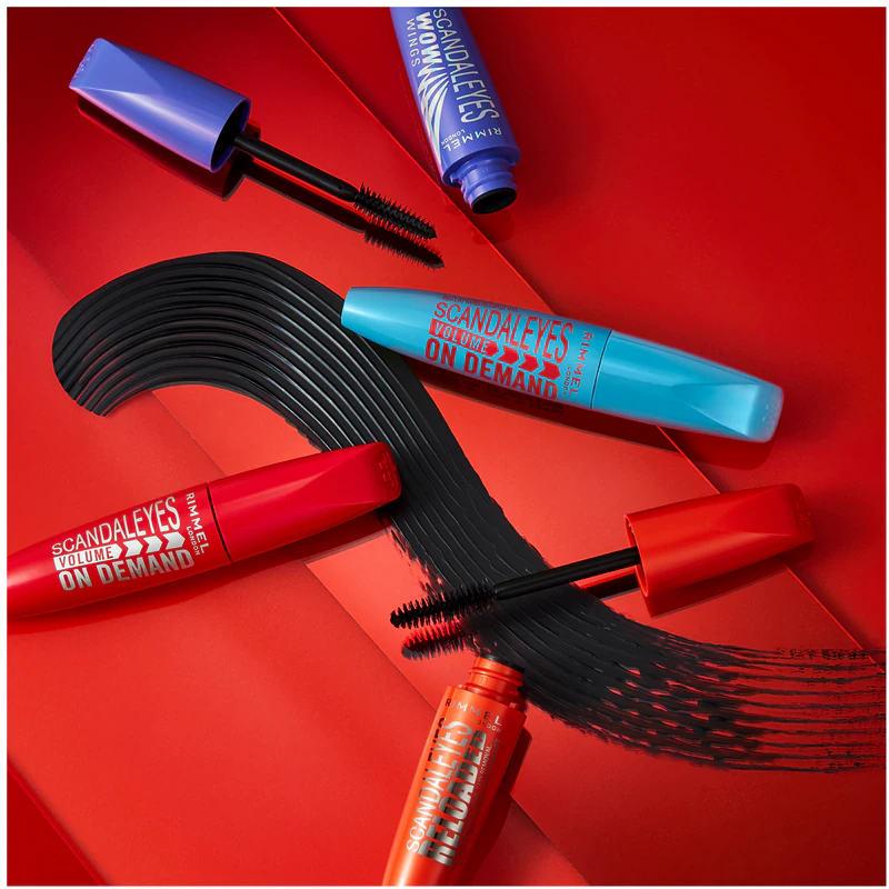 Máscara Rimmel ScandalEyes Reloaded para cílios com volume máximo