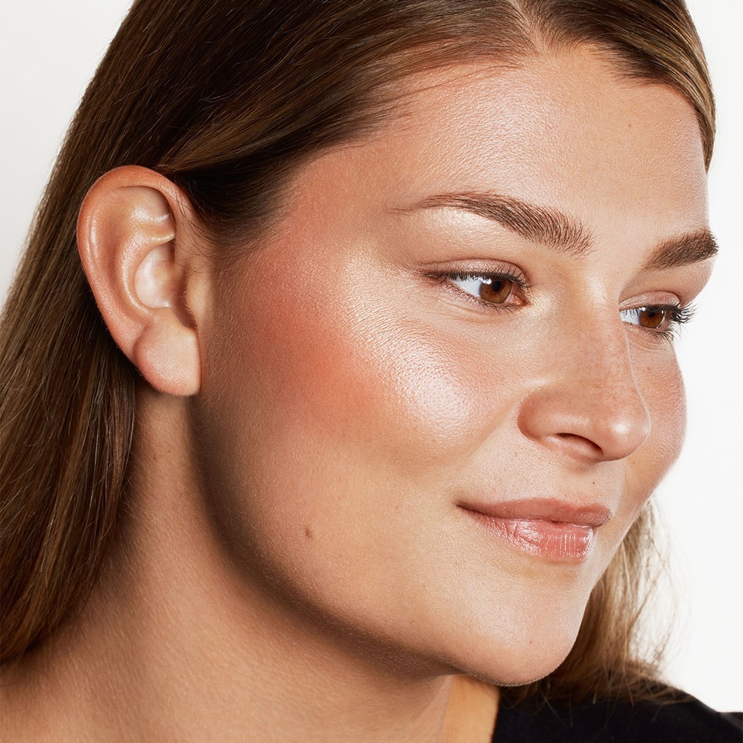 ZOEVA šviestuvas GLOW GET IT šviestuvas-puderis (DREAMY ROSE GOLDEN) - 5,3 g