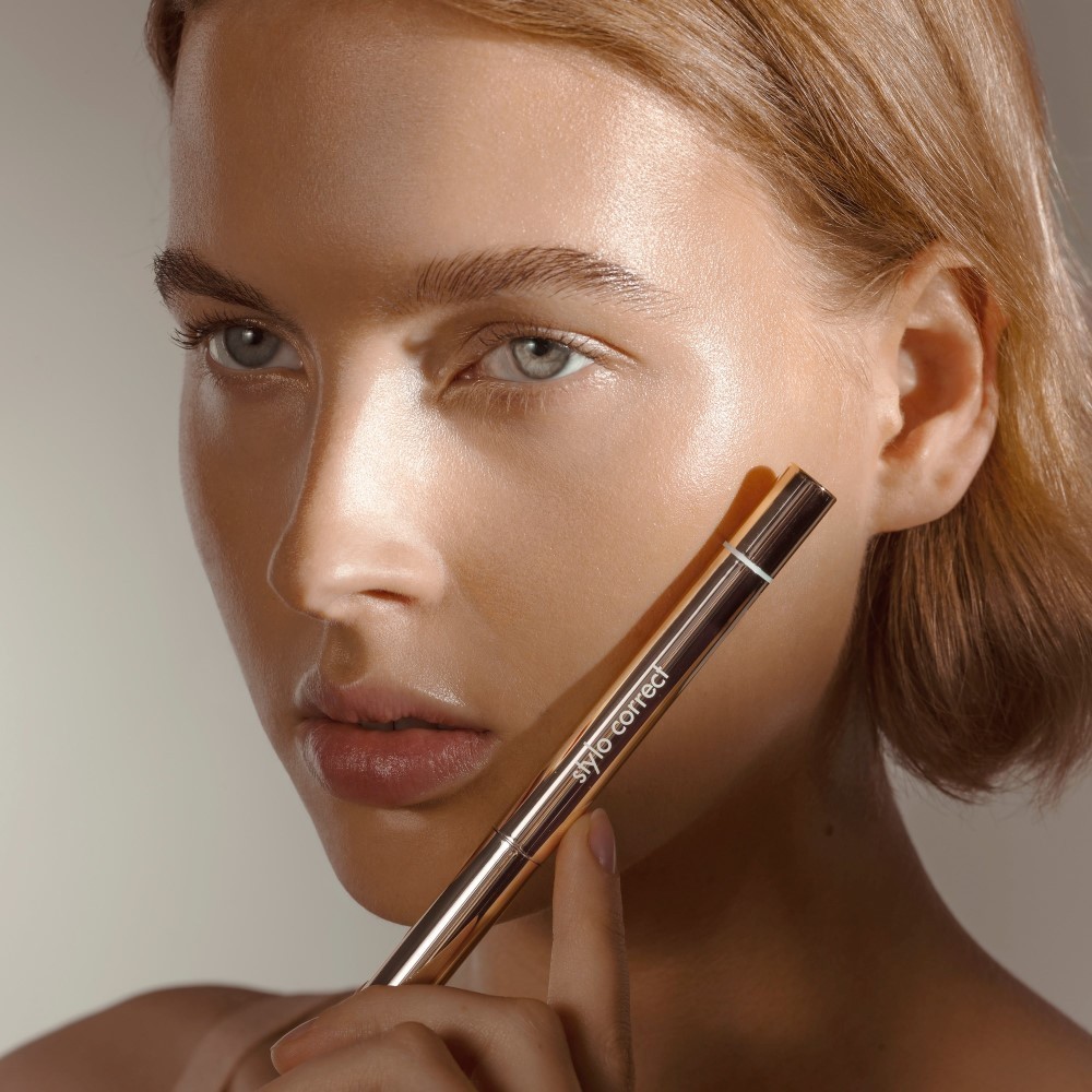 Sisley maskuoklis „Stylo Correct“ – 1,7 g