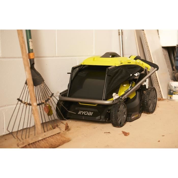 RYOBI - Cortacésped de empuje ONE+ de 18 V - Sin escobillas - Diámetro de corte de 37 cm - Recogida y trituración + Batería de 5,0 Ah y cargador - RY18LMX37A-150
