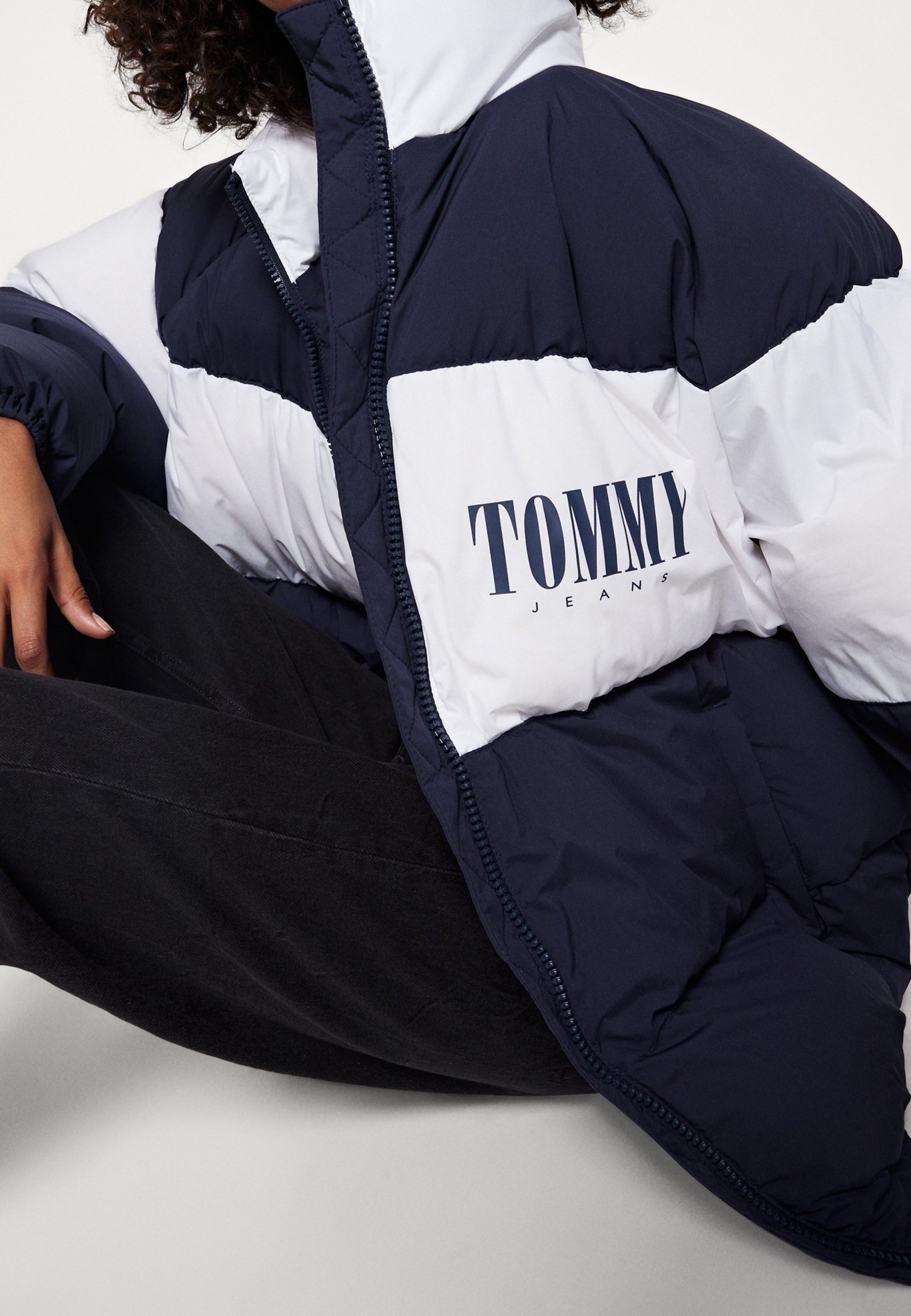 Tommy Jeans winterjas - donkerblauw