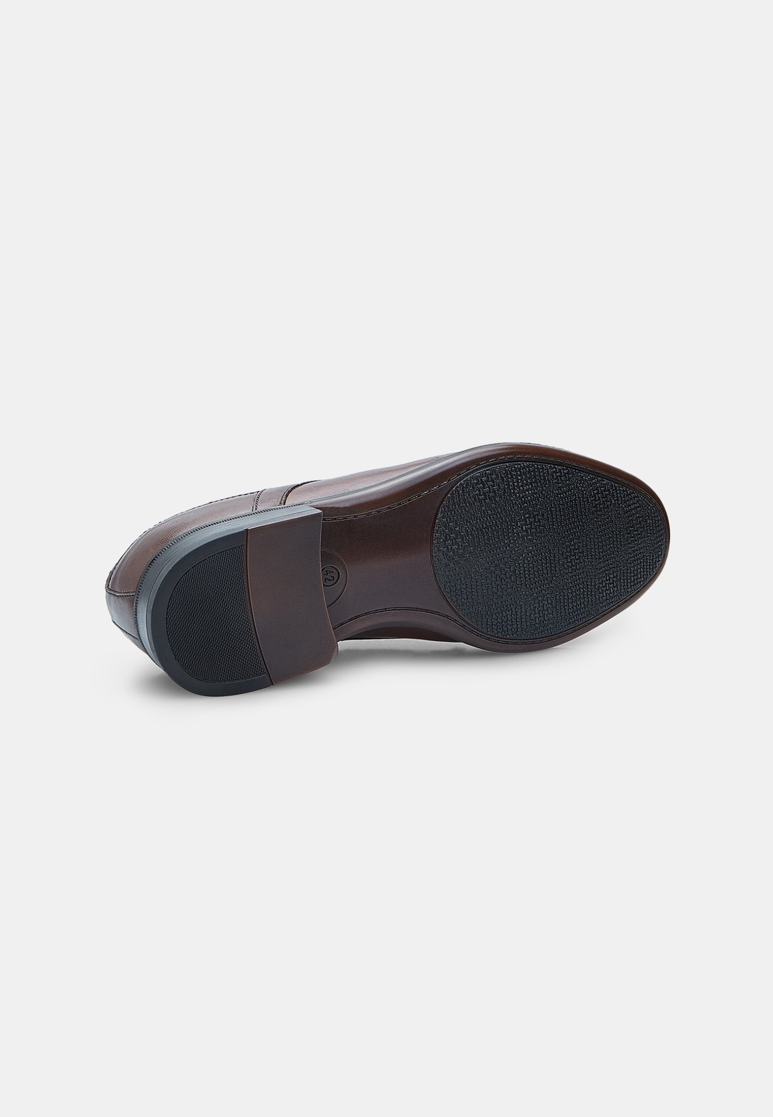 Bata Smart com cadarço - marrom
