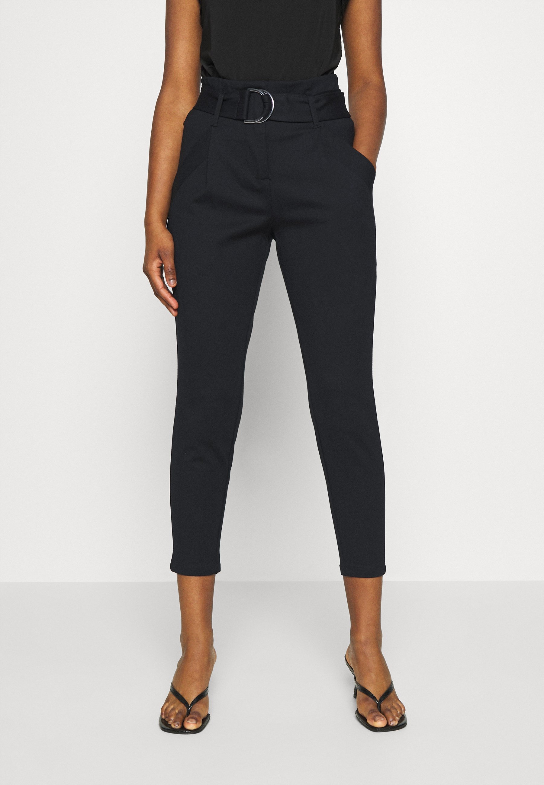 Vero Moda Petite VMBAILEY PAPERBAG BELT PANTS - Pantalon - noir