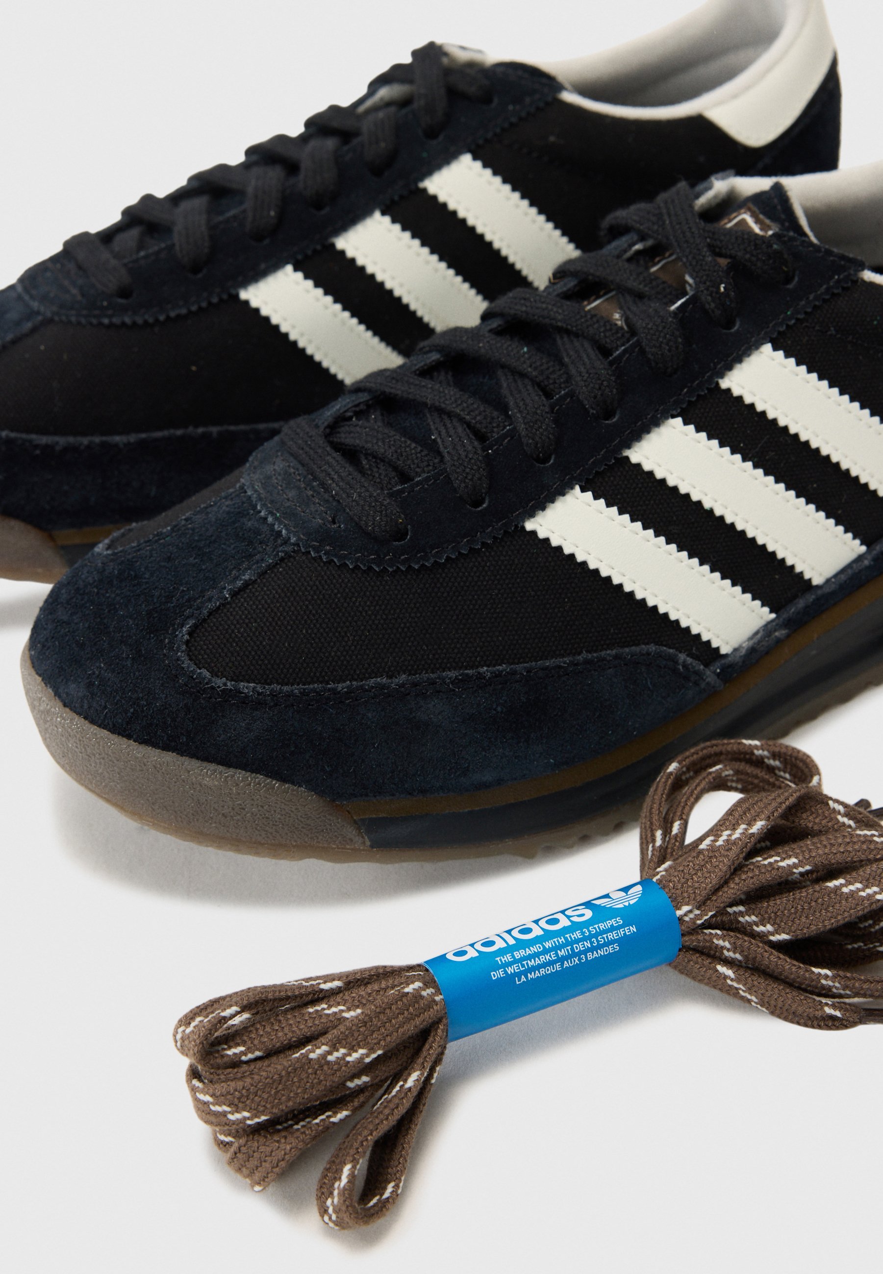 adidas Originals lage sneakers