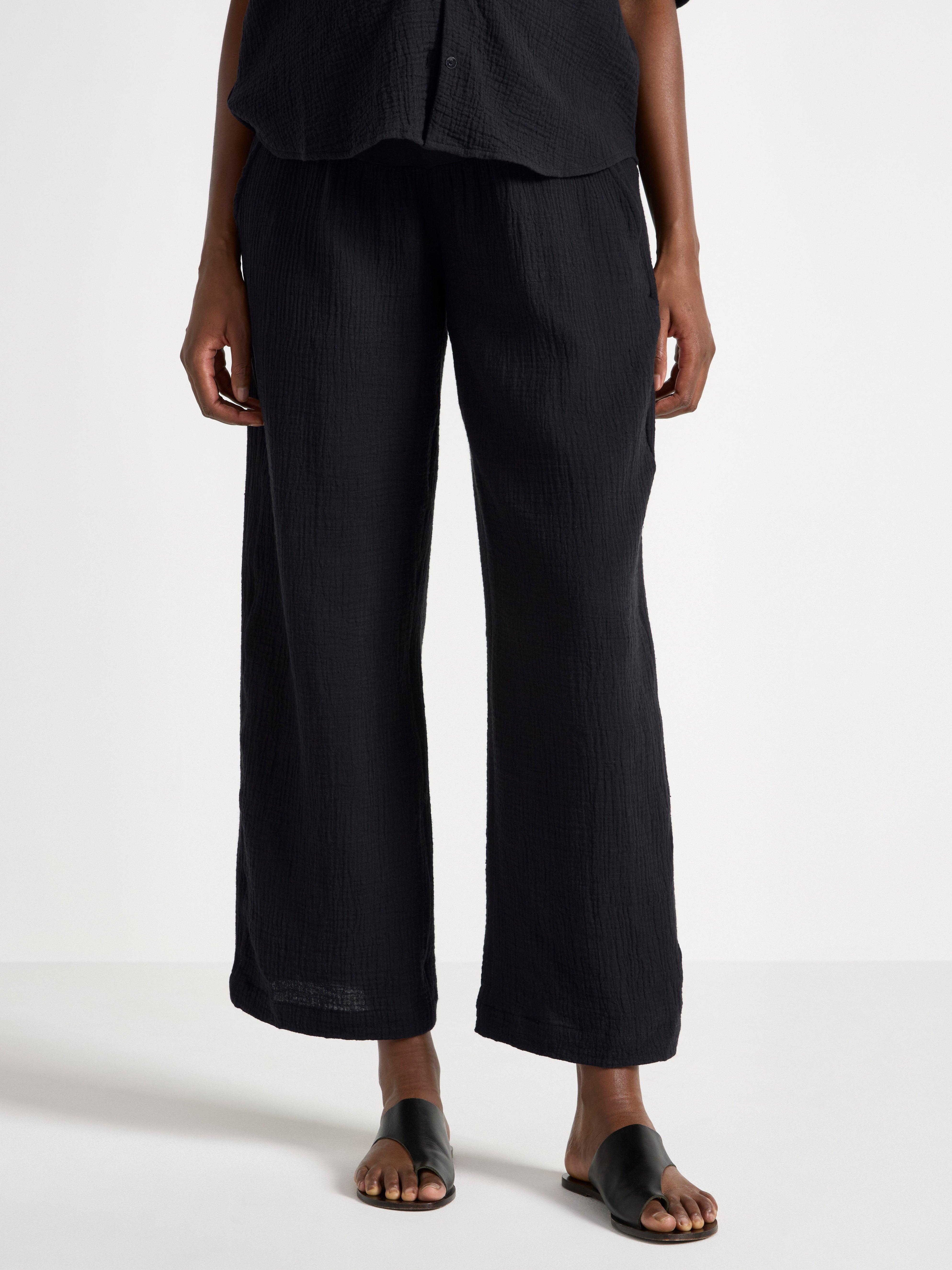Pantalon droit froissé noir MOM