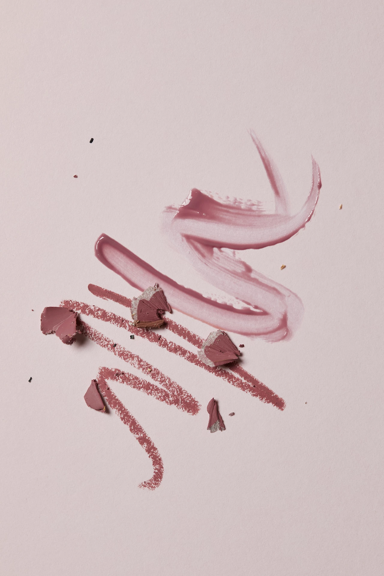 Mad Precision ajakceruza 4 Vintage Rose - Hablaty