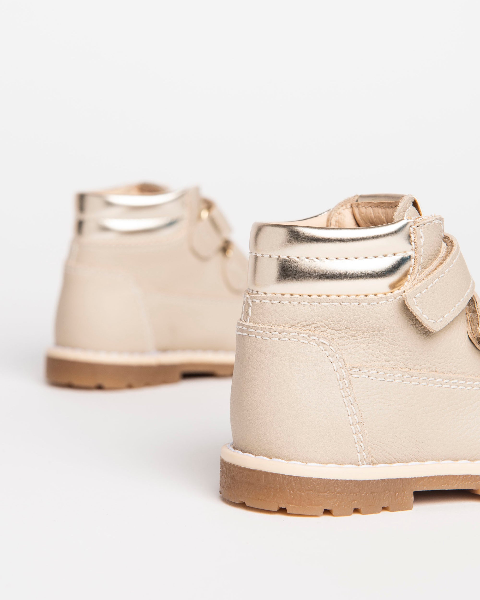  Baby-Lederstiefel für Mädchen