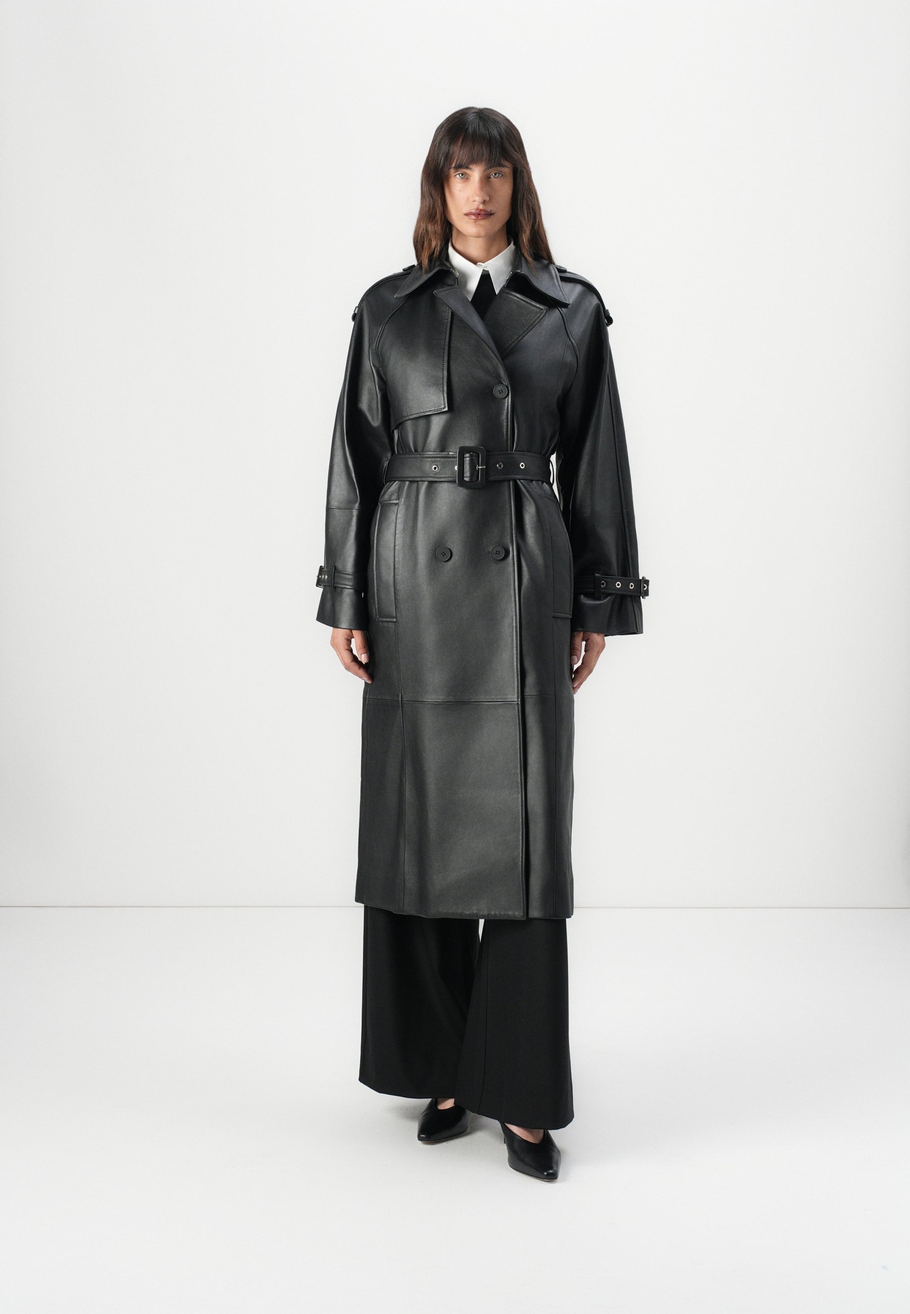 IVY OAK LINDA - Cappotto classico - nero