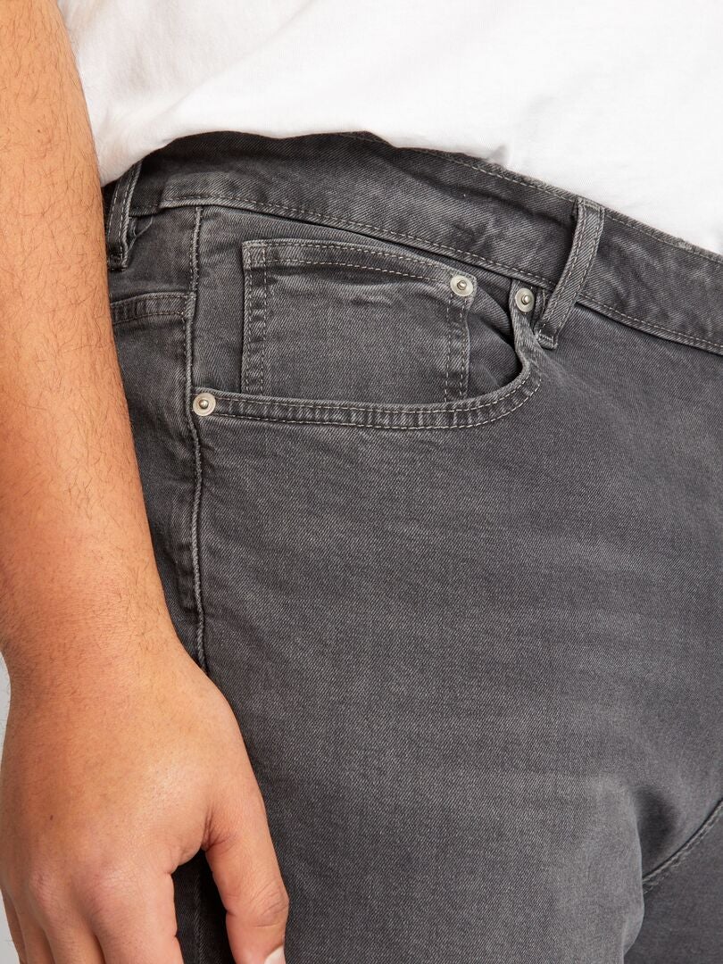 Calça jeans slim de 5 bolsos - tamanho G34 - cinza
