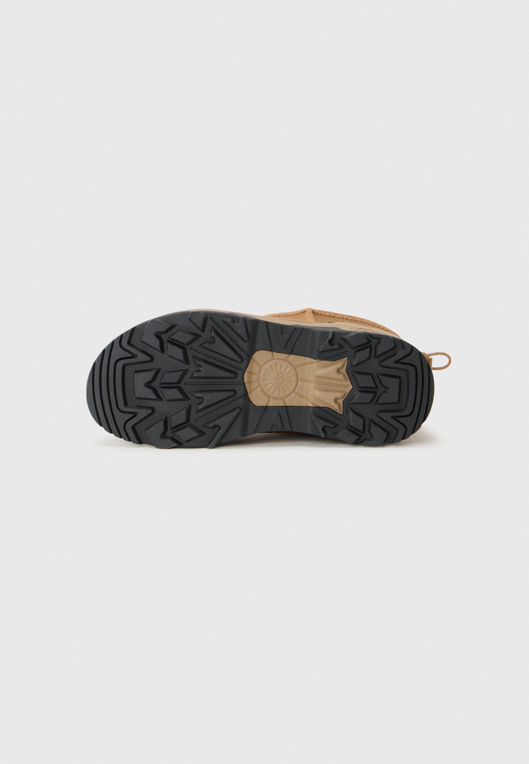 UGG ADIRONDACK XXV - Zimski škornji - kostanjevi