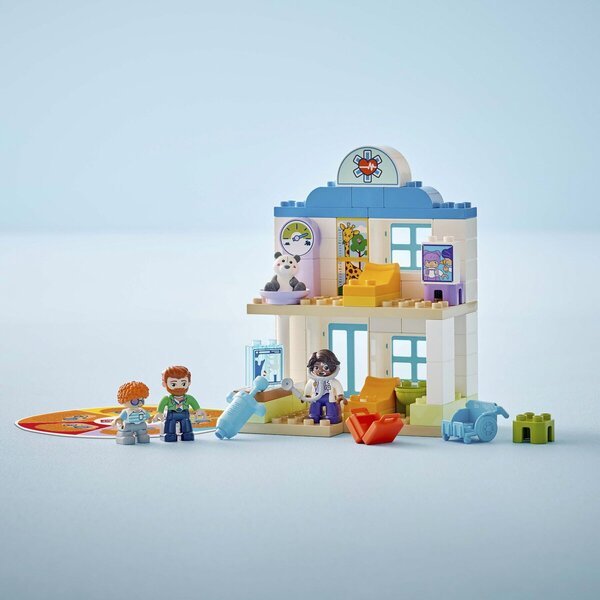 LEGO DUPLO 10449 Pirmā diena pie ārsta<br>