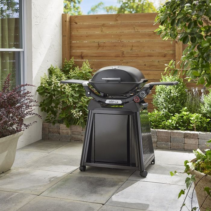 Weber Q 2800N Gas Barbecue + Cart
