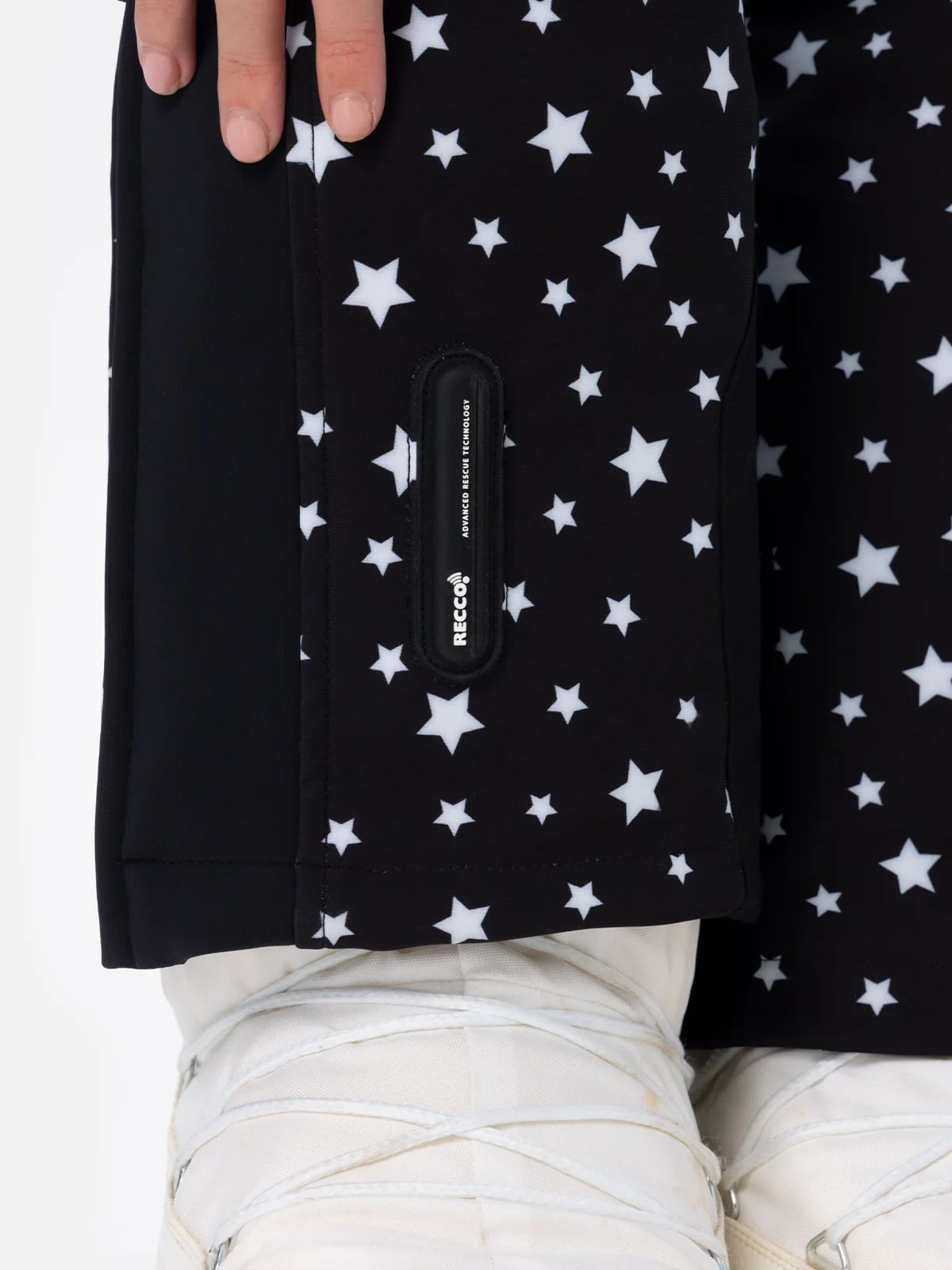 Traje de esquí para mujer Garmisch con estampado de estrellas y tecnología RECCO®.