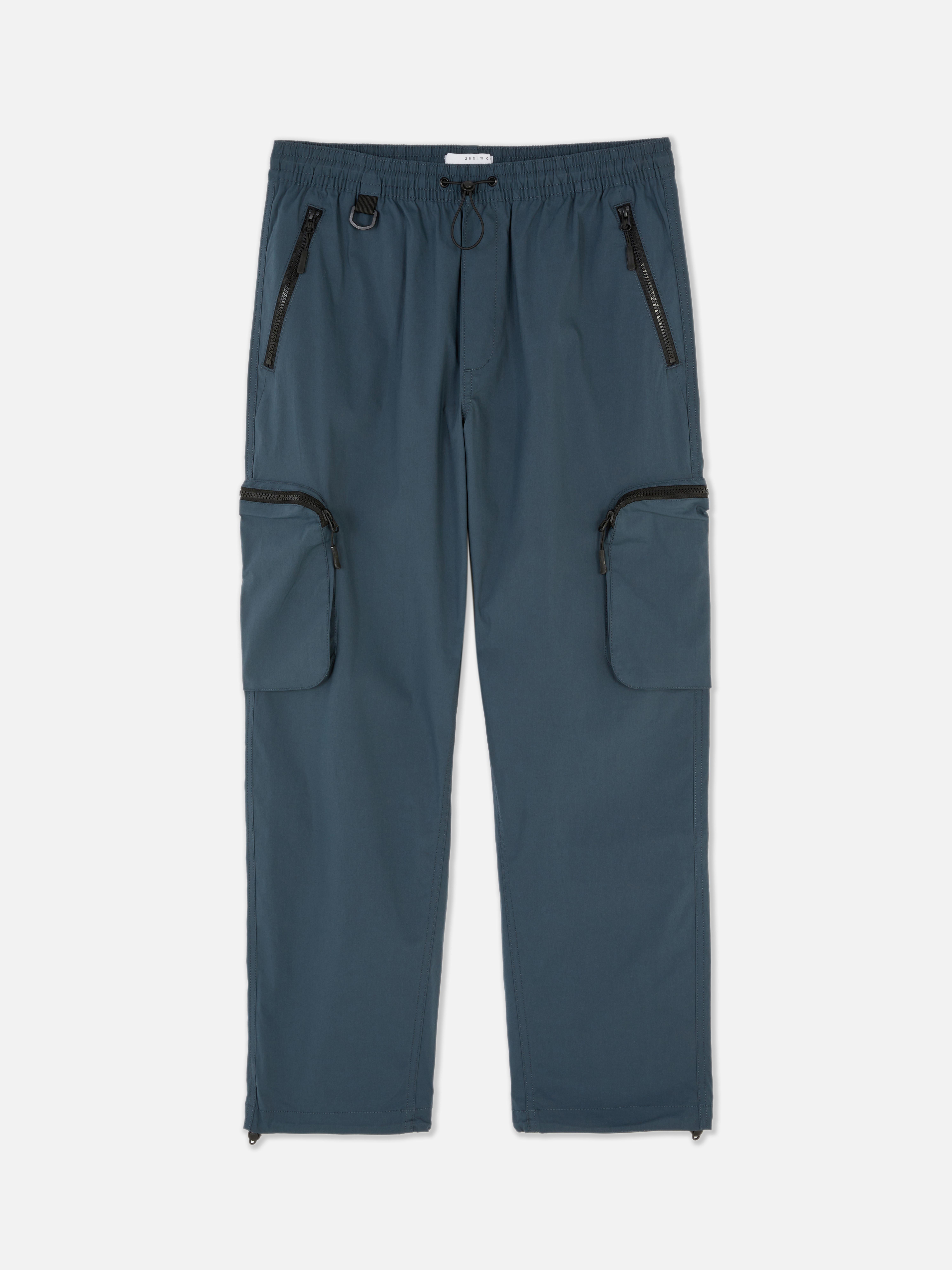 Pantaloni cargo tehnici. Din punct de vedere tehnic, acești pantaloni cargo sunt pur și simplu perfecți.