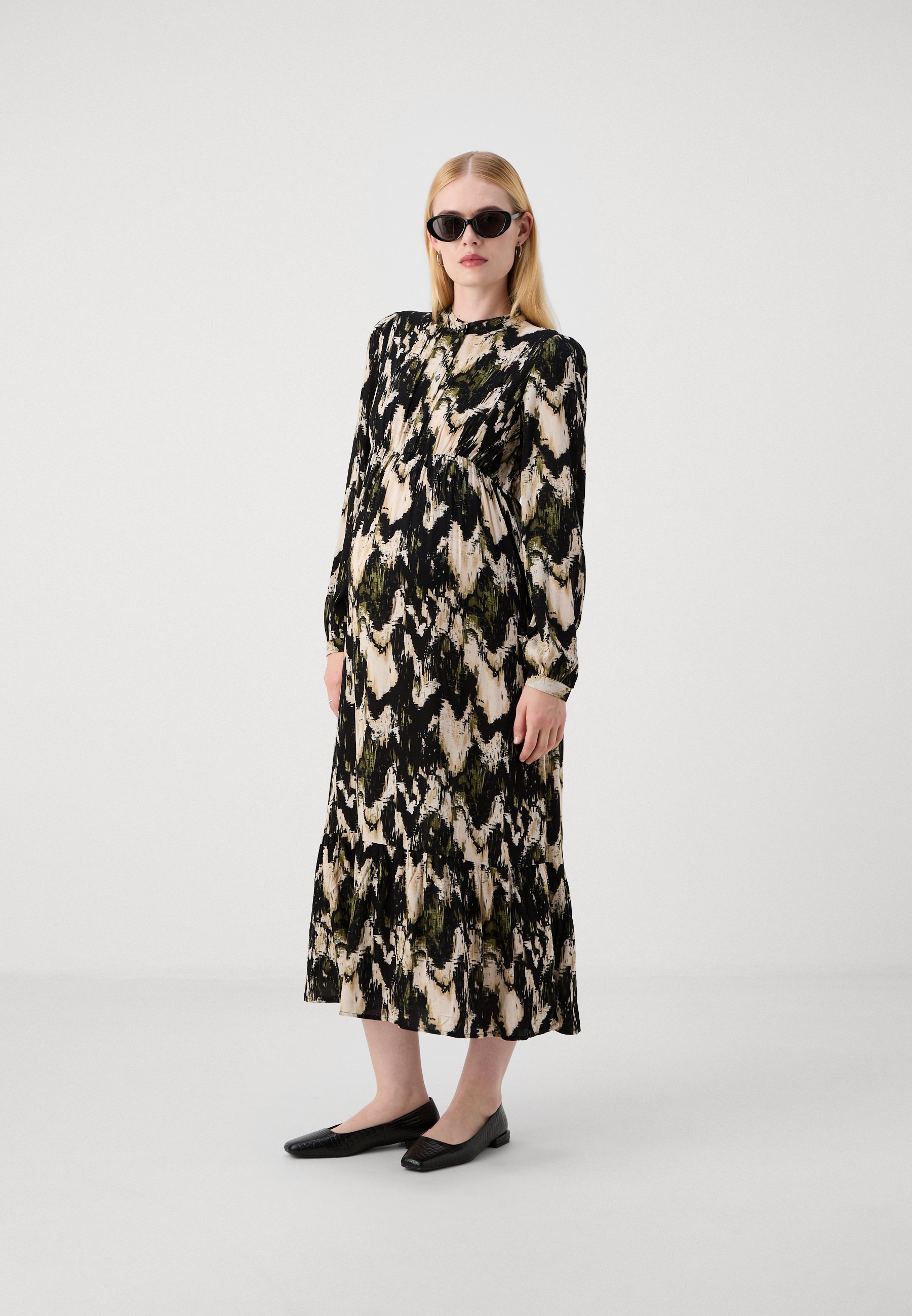 ONLY MATERNITY OLMJESSIE MIDI DRESS - Košilové šaty - black