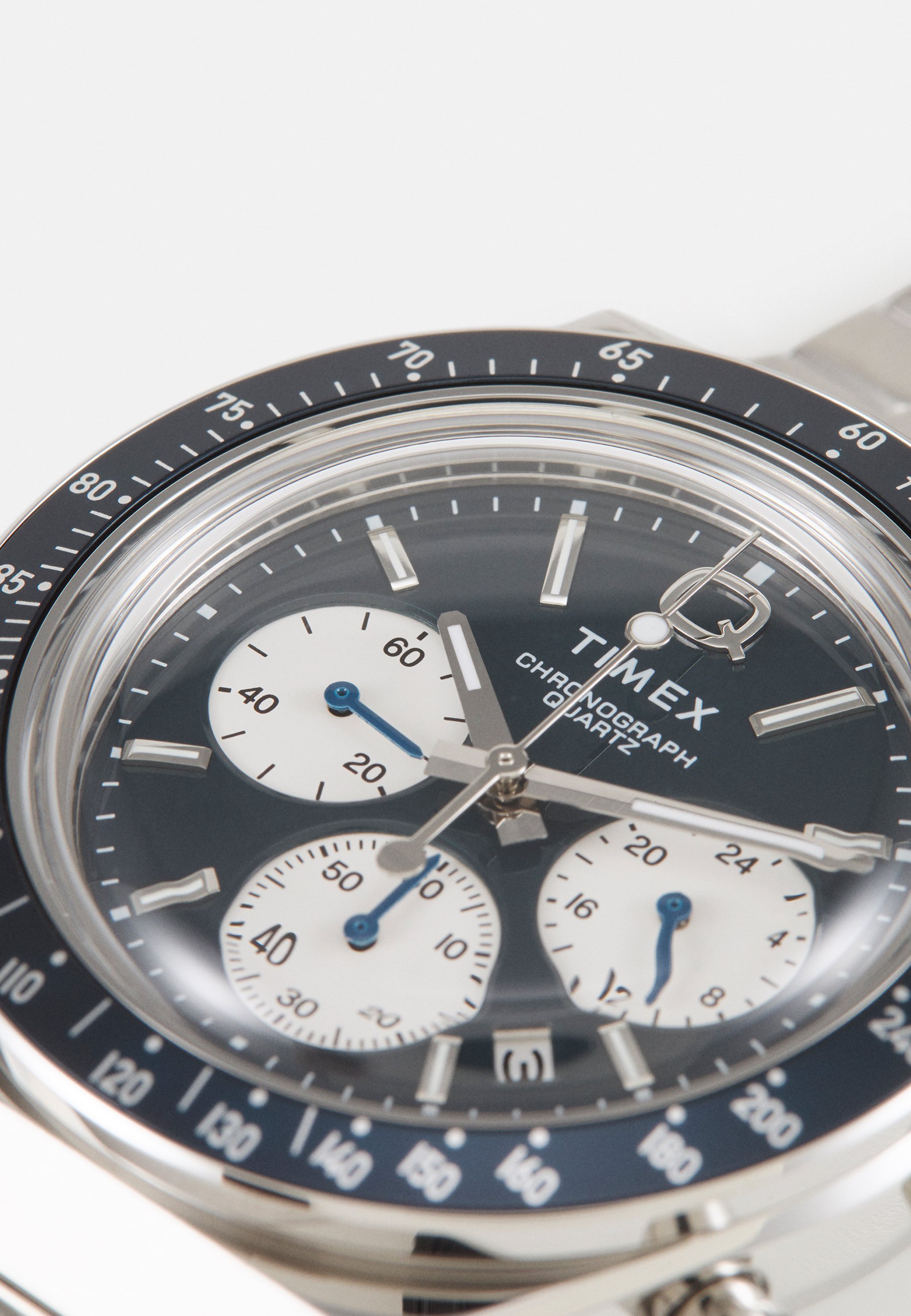 Montre-bracelet Timex - Chronographe - couleur argent