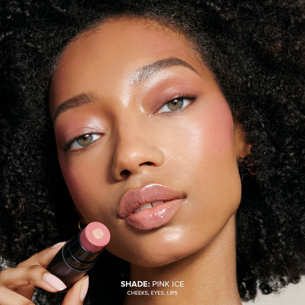 Nudestix Blush matēts mirdzošs vaigu sārtums - 6g