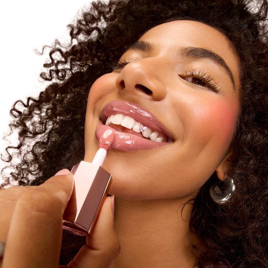 „Lancôme“ lūpų aliejus „Idôle Lip Idôle Juicytreat Lipoil Gloss“ – 9 ml