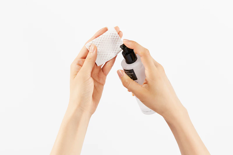 Cosrx BHA Blackhead Power Liquid Blackhead Exfoliating Essence