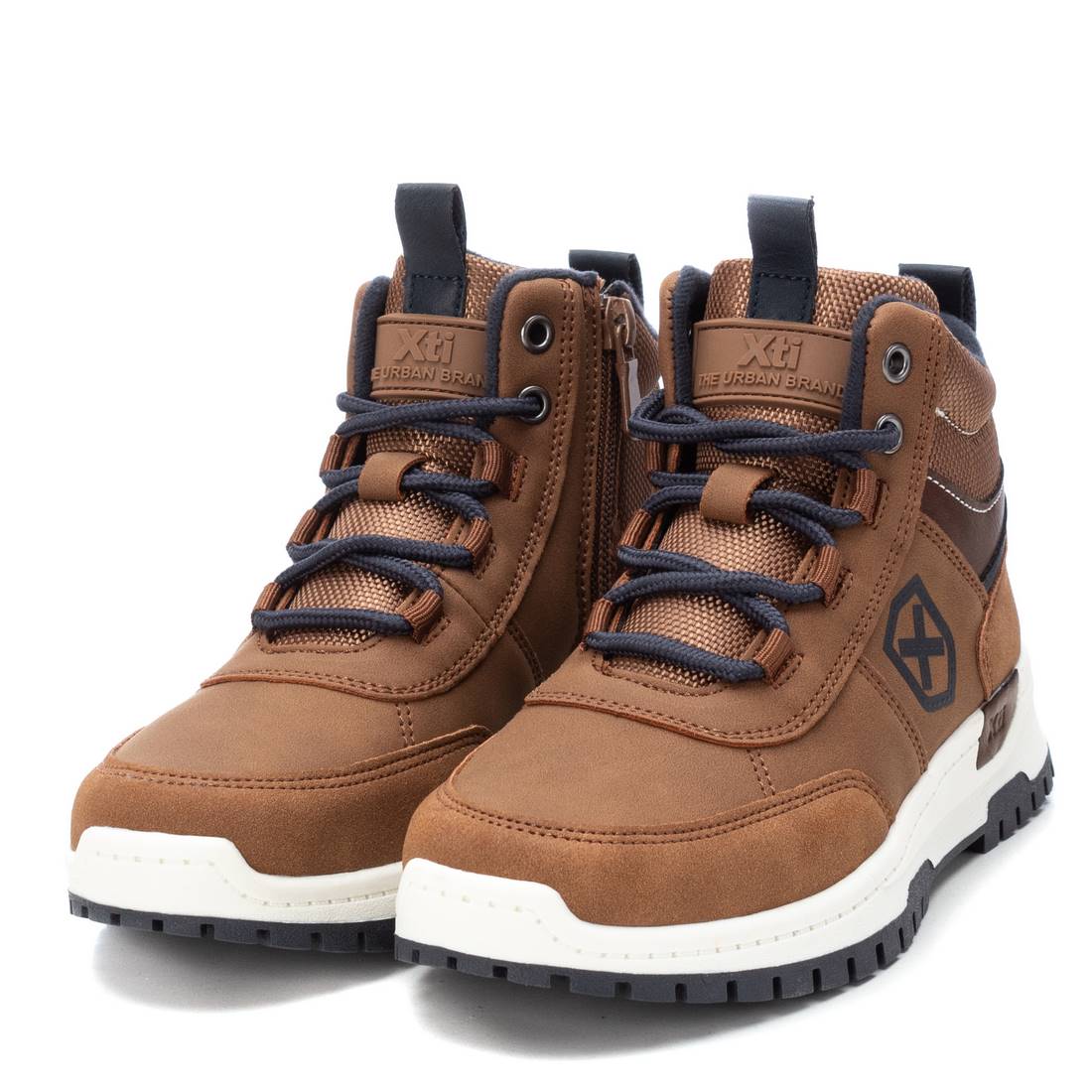 Sneaker Xti 150541