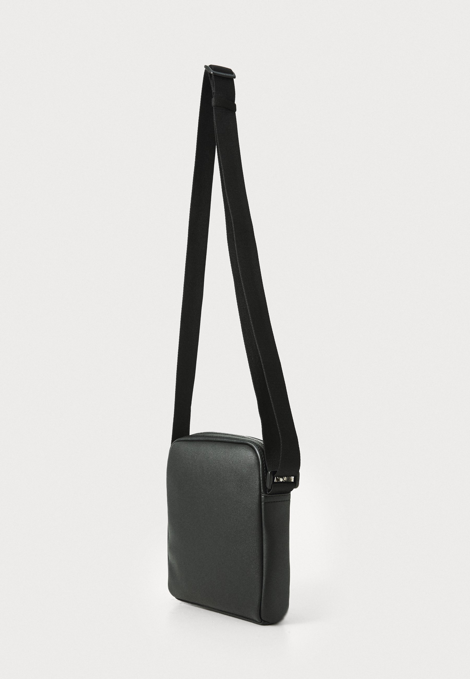 Calvin Klein Jeans MONO LOGO REPORTER - Crossbodytas - zwart